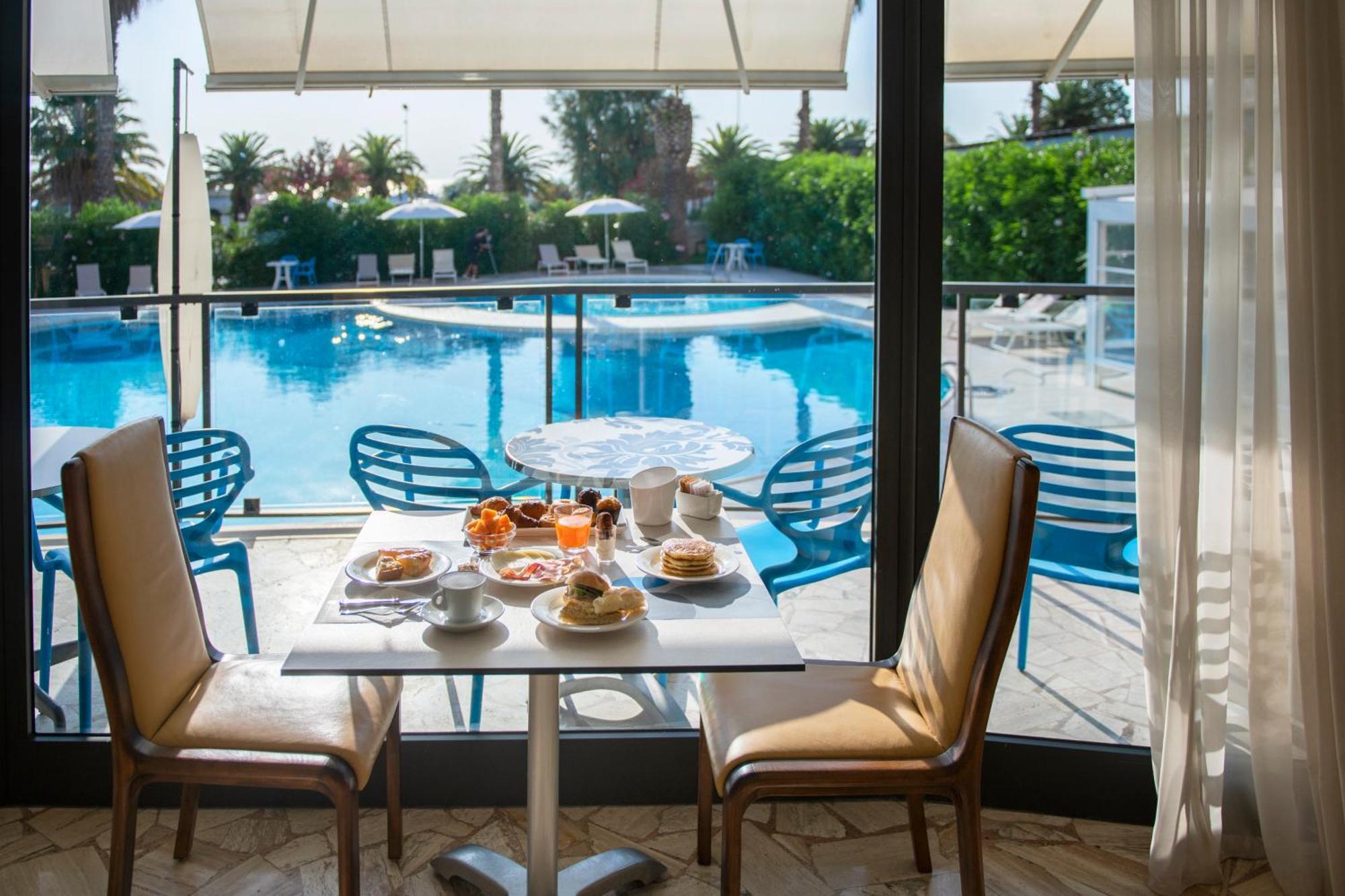 International Hotel & Suite San Benedetto del Tronto Exterior photo